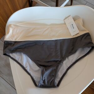 High-Waist Two-Tone Ribbed Bikini Bottom - Cream & Charcoal